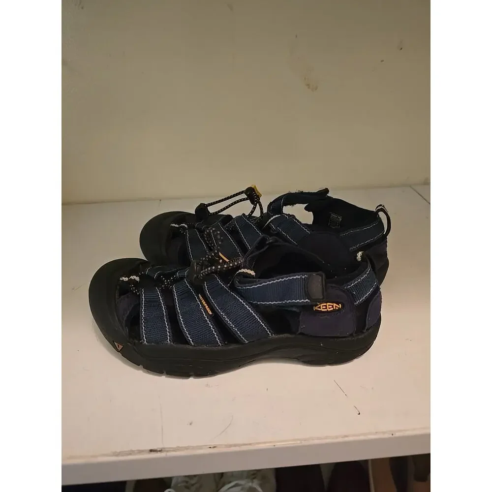 KEEN Newport H2‎ Blue Bungee Waterproof Outdoor Hiking Sandals Childrens Sz 5